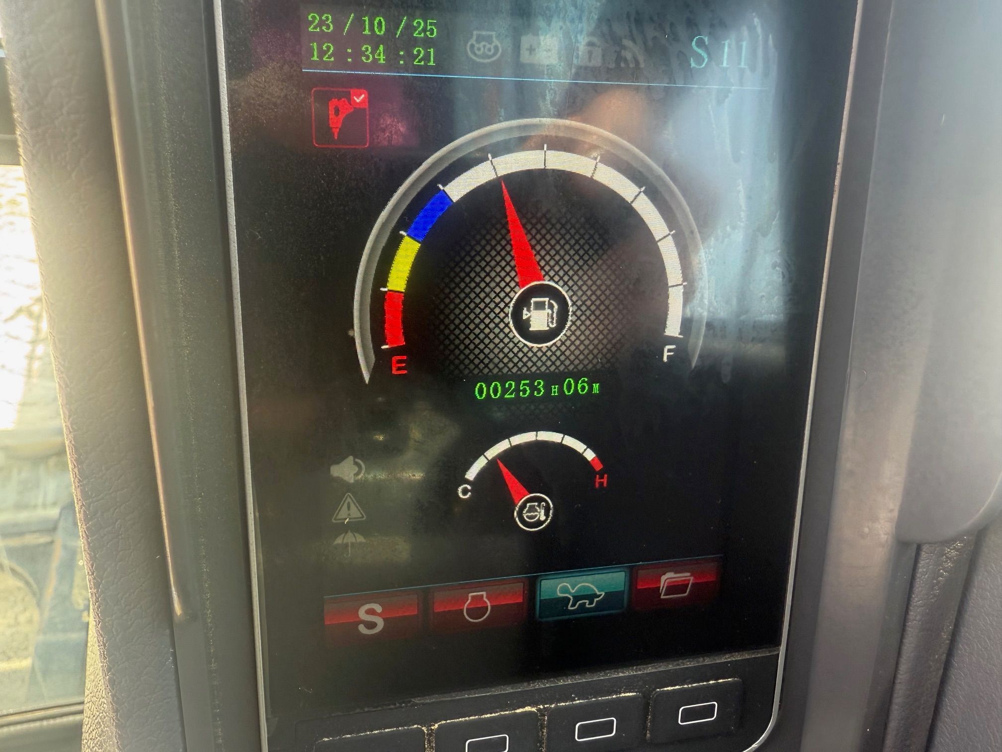 2024 SANY SY50U Photo 9 Thumbnail