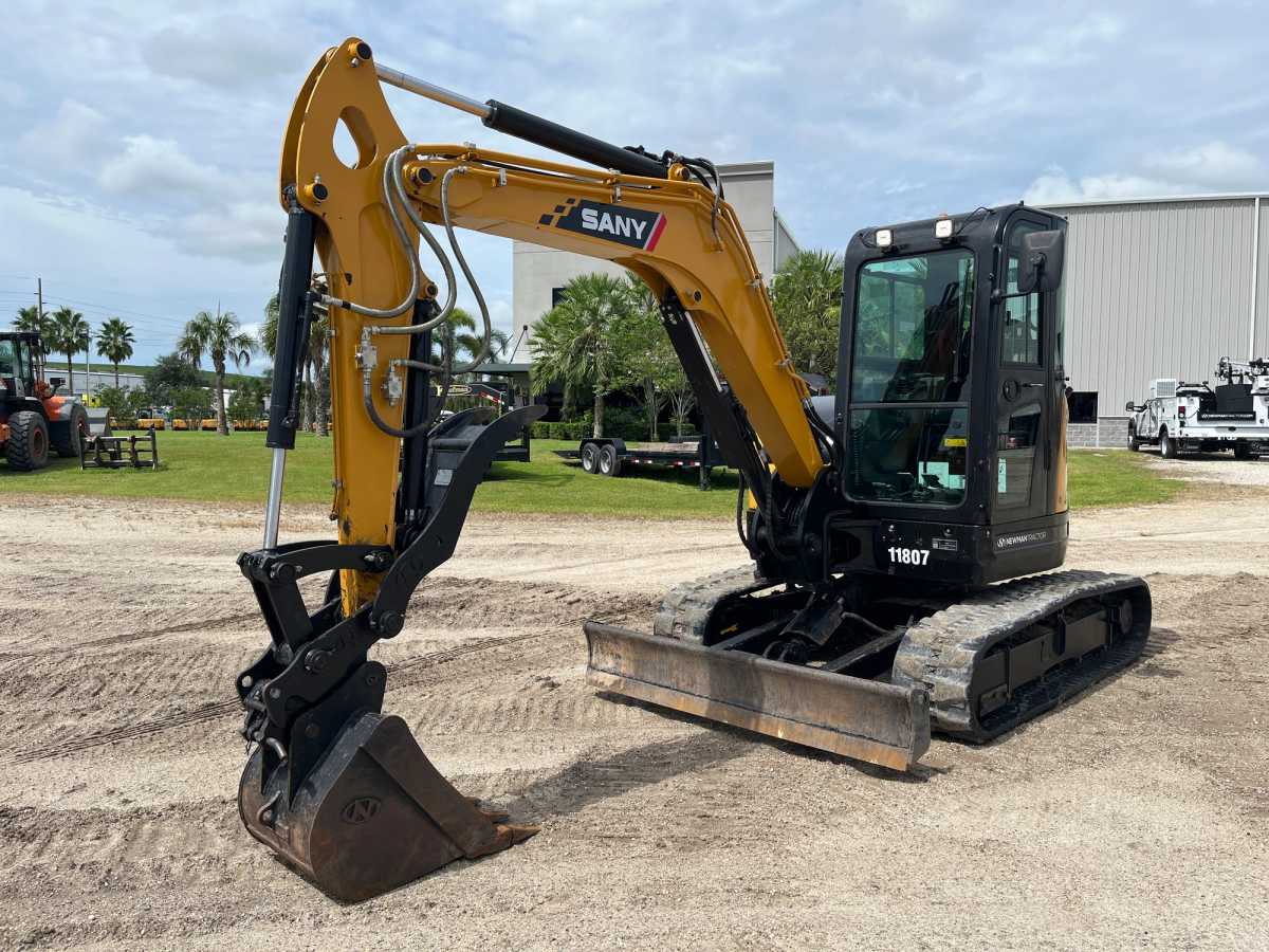 2023 SANY SY50U Photo 1