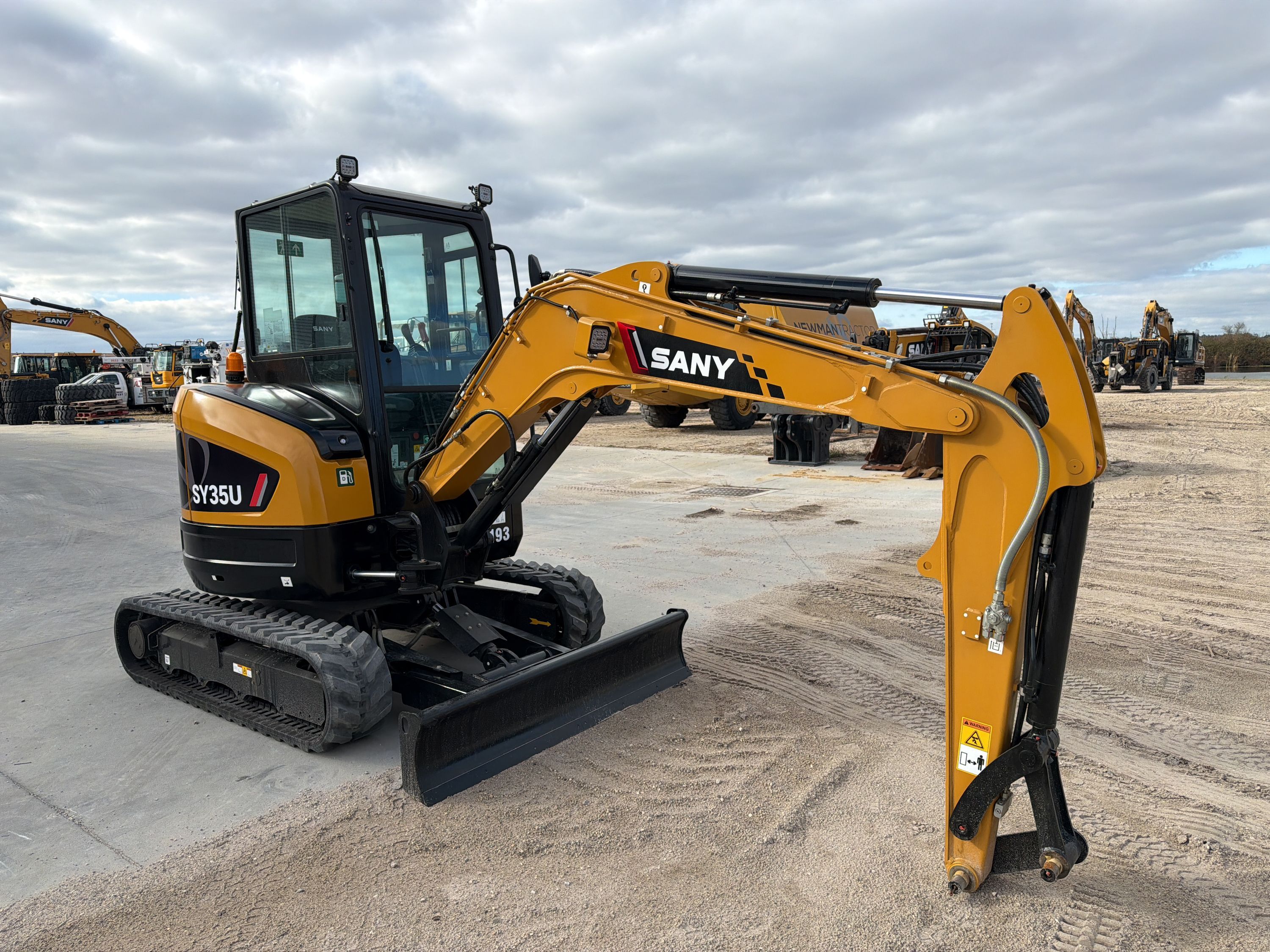 Equipment Photo - EQ14193 Thumbnail