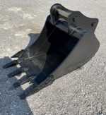 24" EXCAVATOR DIGGING BUCKET 50MM PIN Photo 1