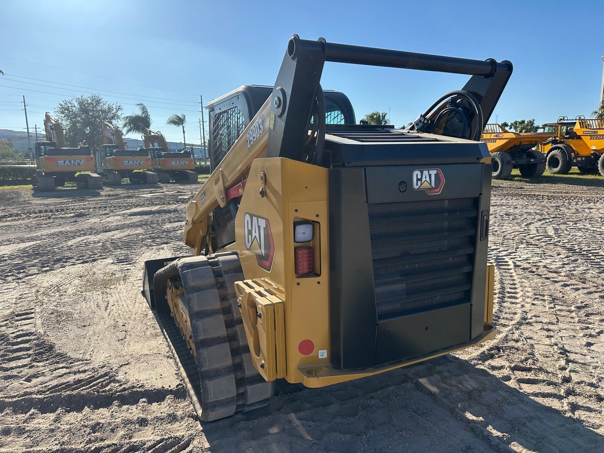 2024 CAT 299D3 Photo 3 Thumbnail