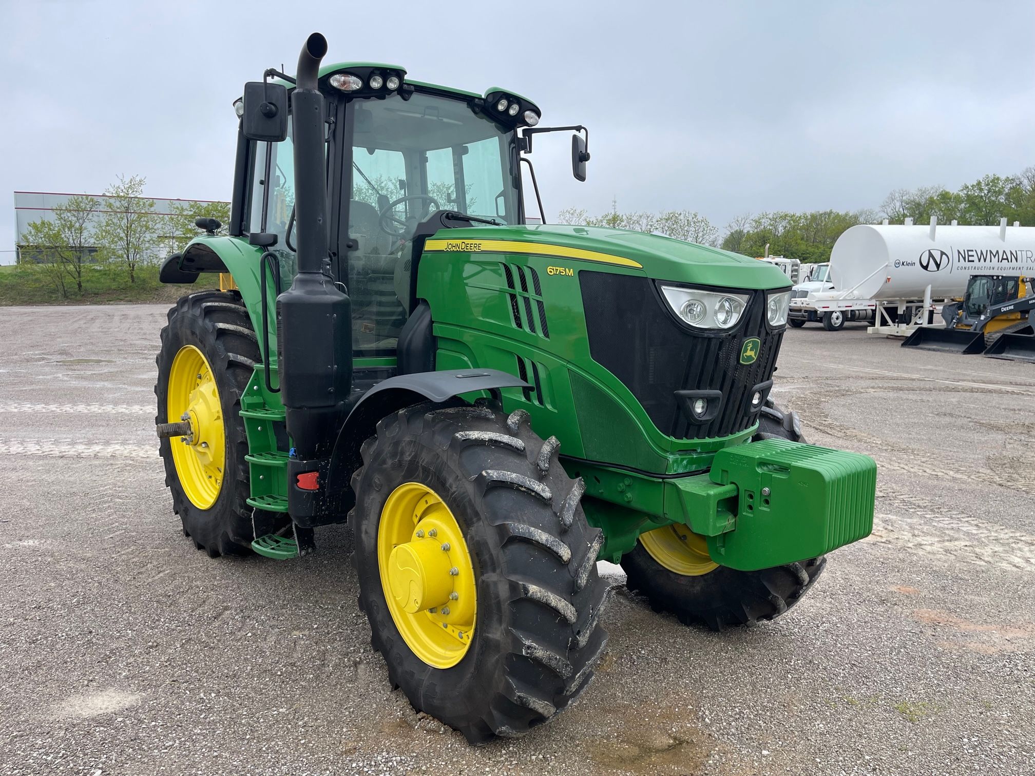 2021 JOHN DEERE 6175M Photo 5 Thumbnail