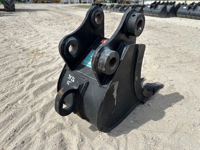 12" BUCKET FOR SY26U Photo 2 Thumbnail