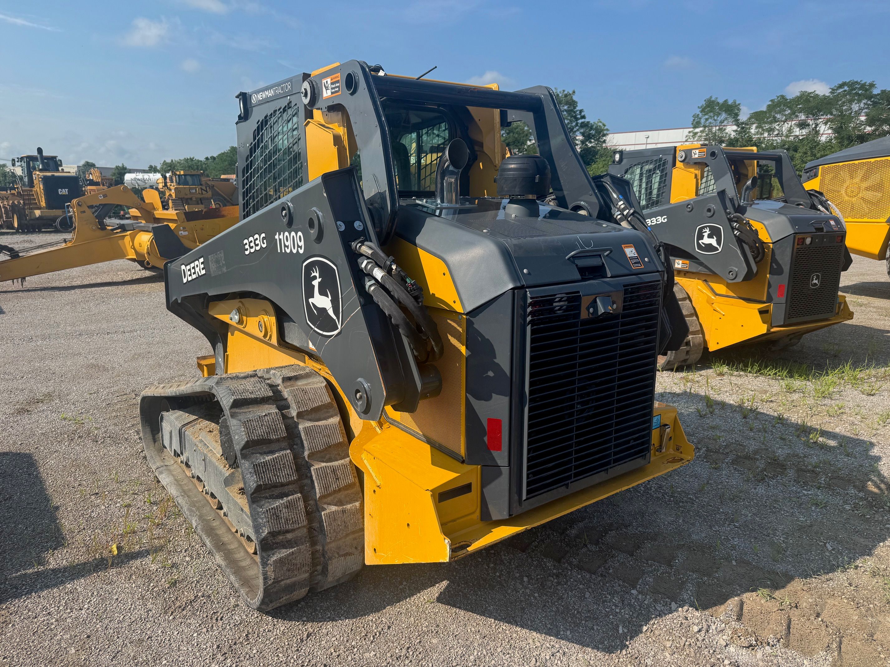 2024 JOHN DEERE 333G Photo 2 Thumbnail