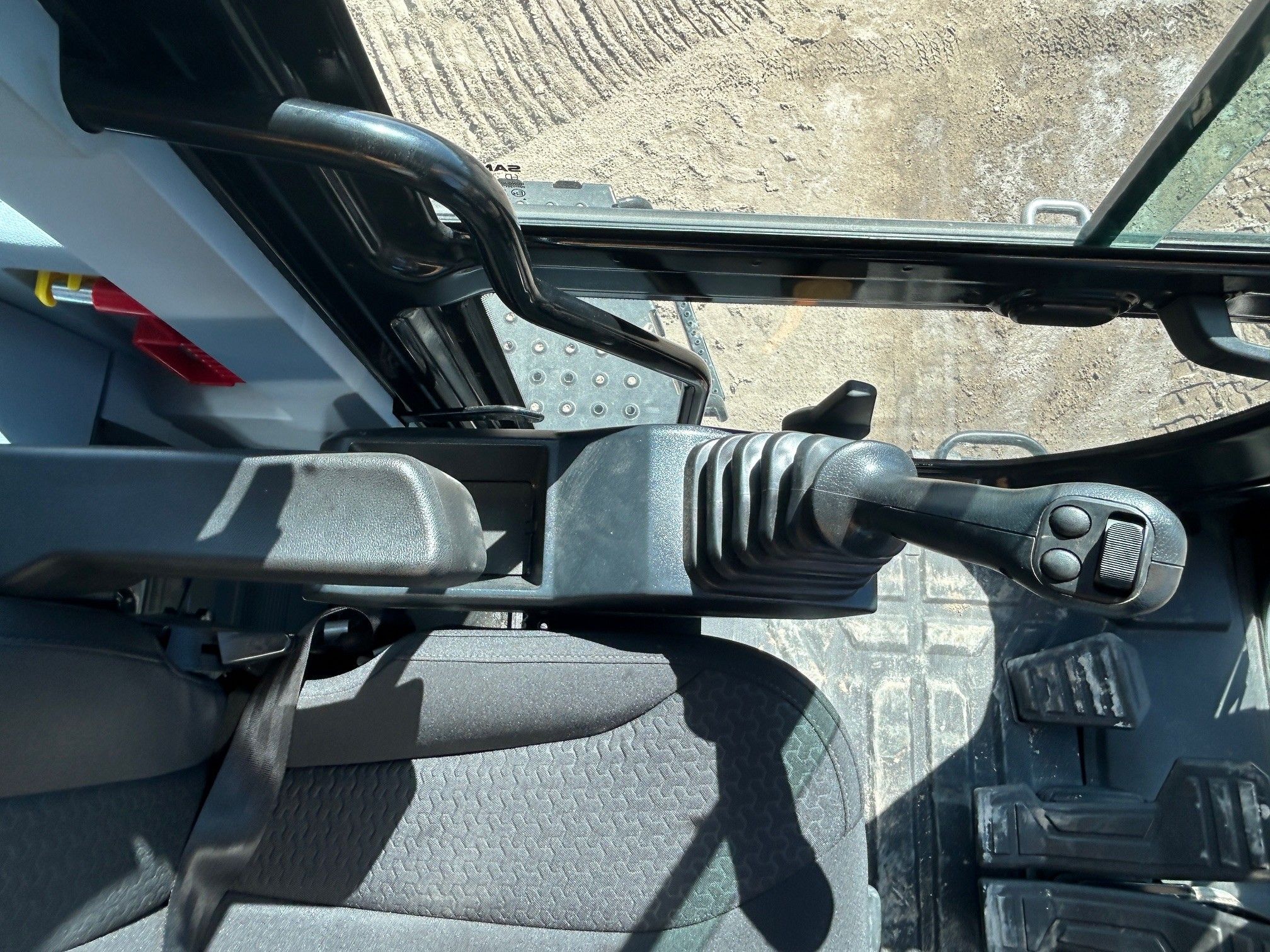 2024 SANY SY750H Photo 8 Thumbnail