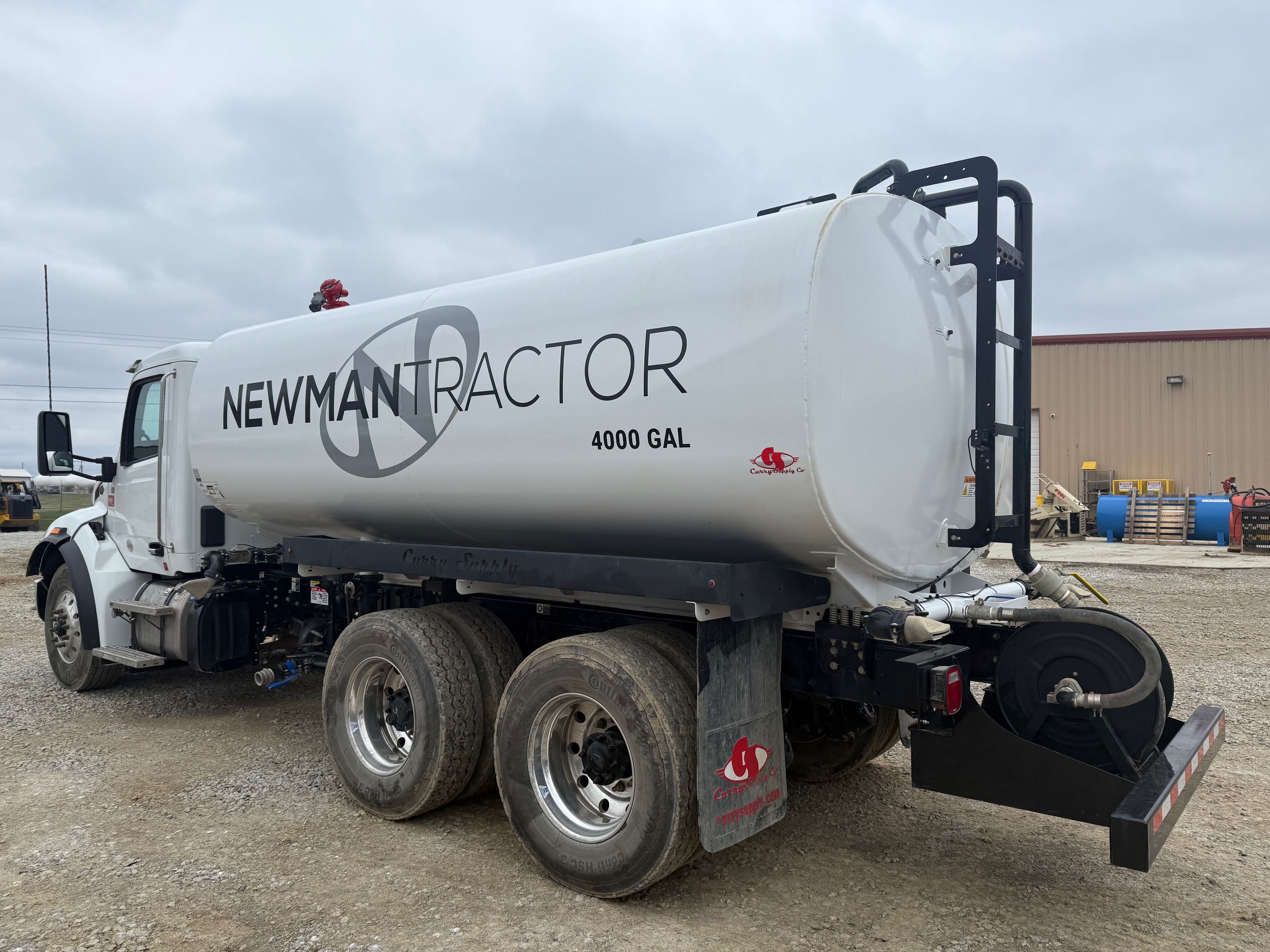 2025 PETERBILT 548 WATER Photo 3 Thumbnail