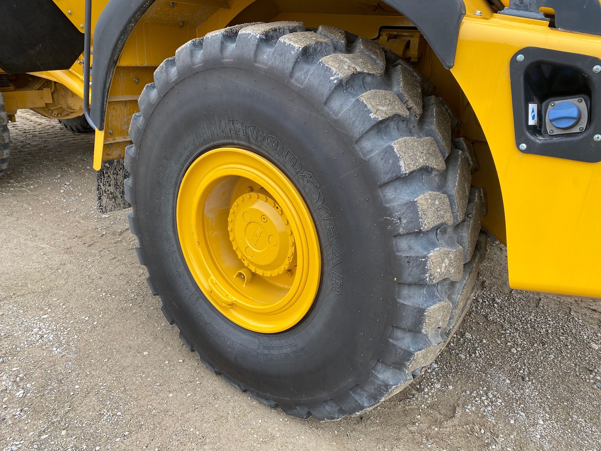 2020 BELL B30E Photo 10 Thumbnail