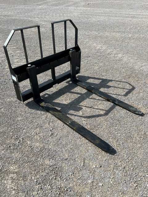 48" SKID STEER FORKS Photo 1