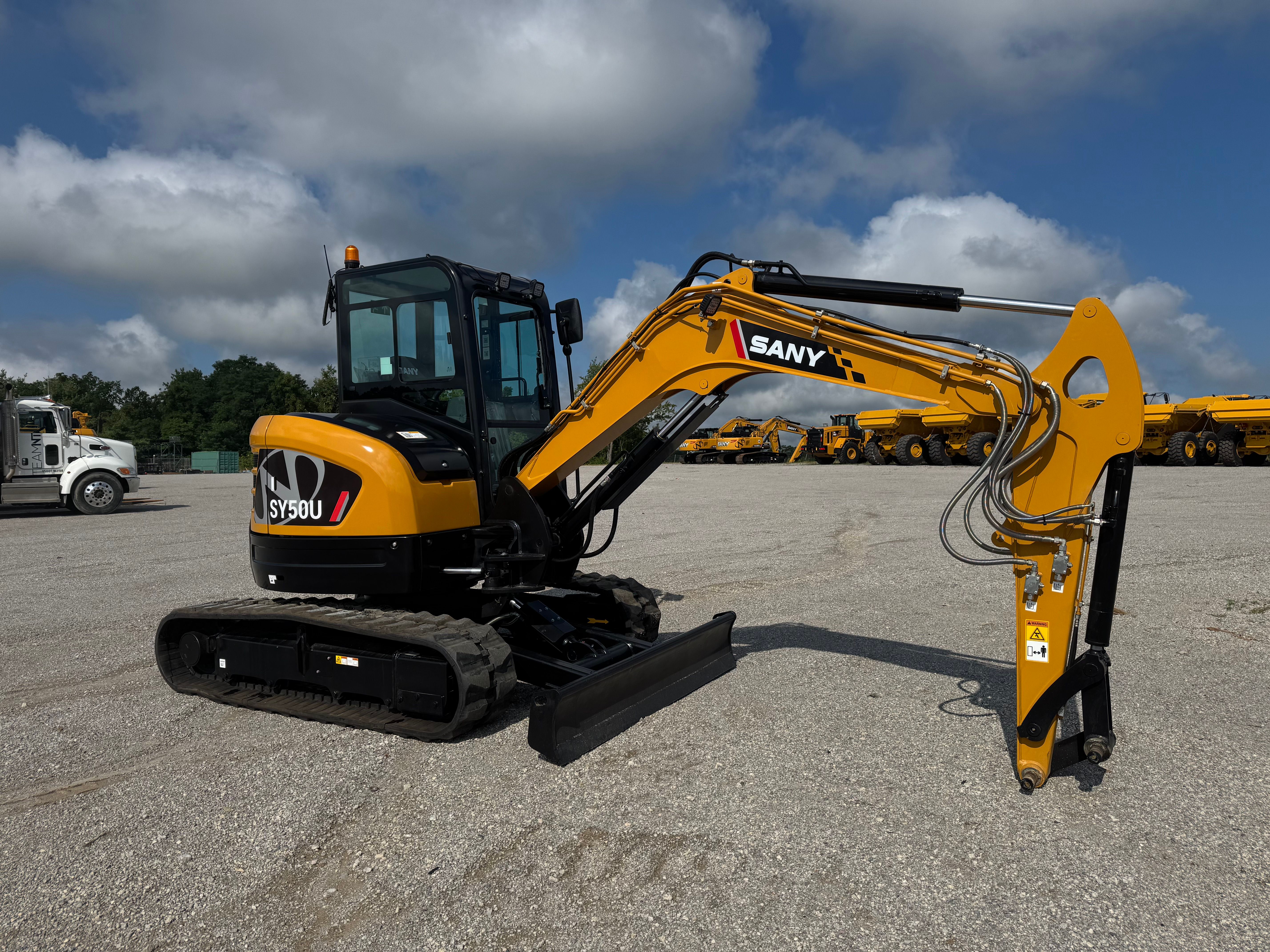 2025 SANY SY50U Photo 4 Thumbnail