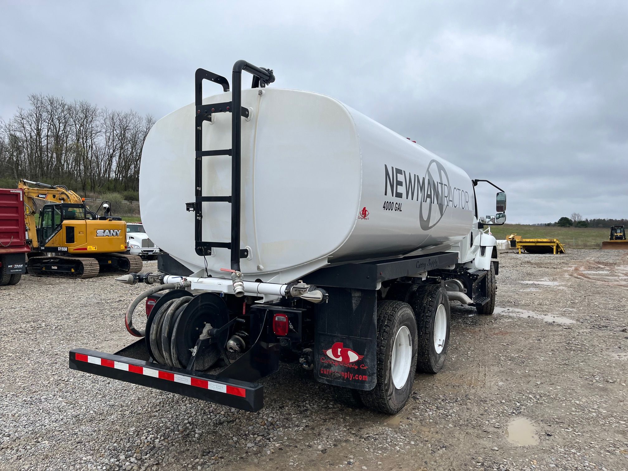 2024 INTERNATIONAL HV607 Photo 4 Thumbnail