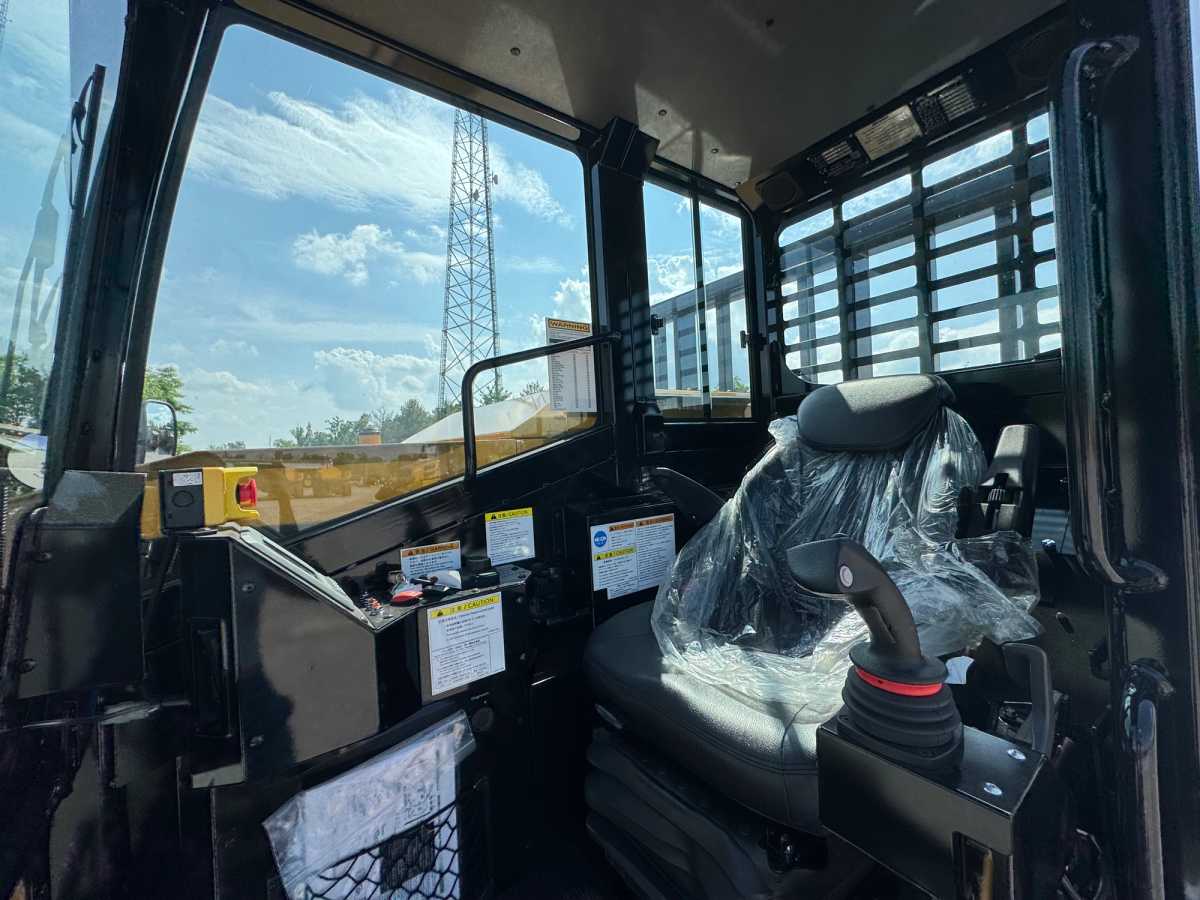 2025 MOROOKA MST 110C Photo 1