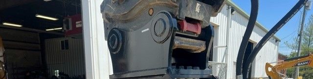 SY365C MOUNT BRACKET FOR SC2200 PLATE COMPACTOR Photo 3 Thumbnail