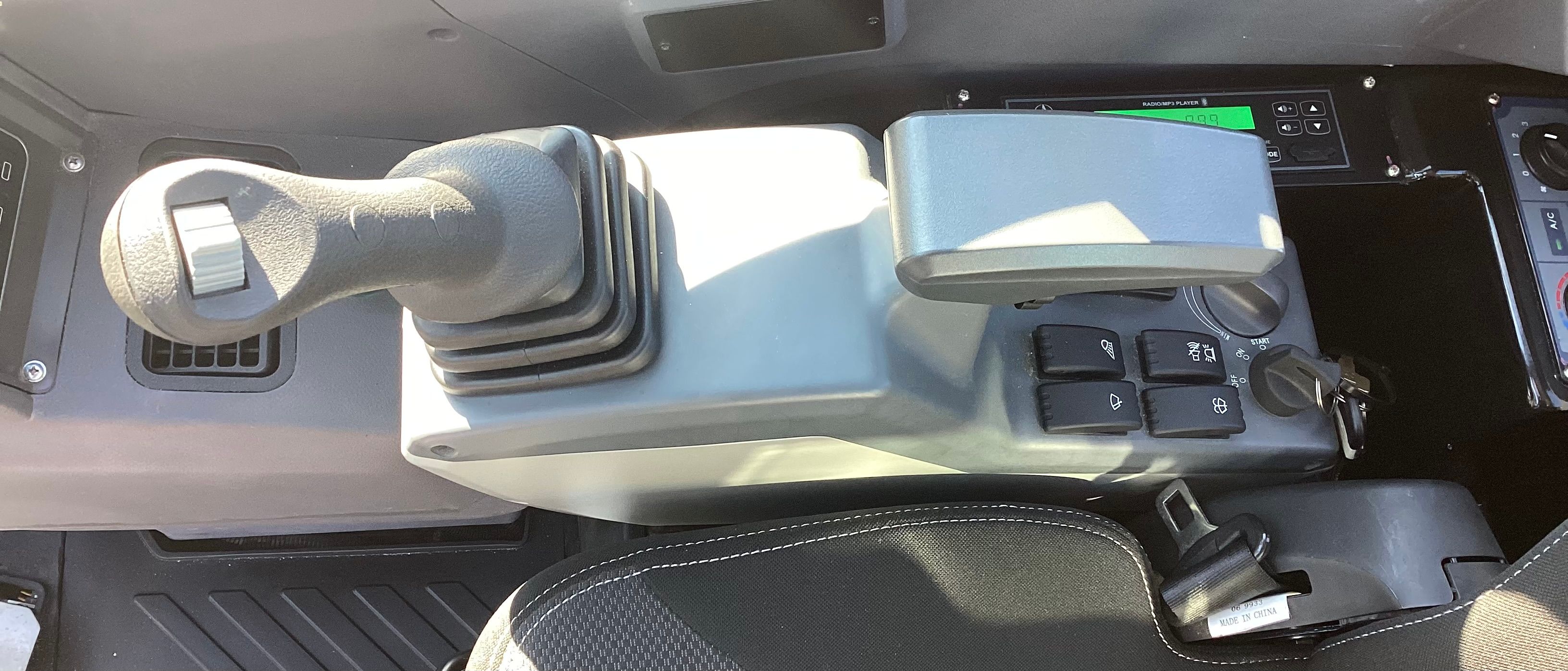 2023 SANY SY35U-CAB Photo 9 Thumbnail