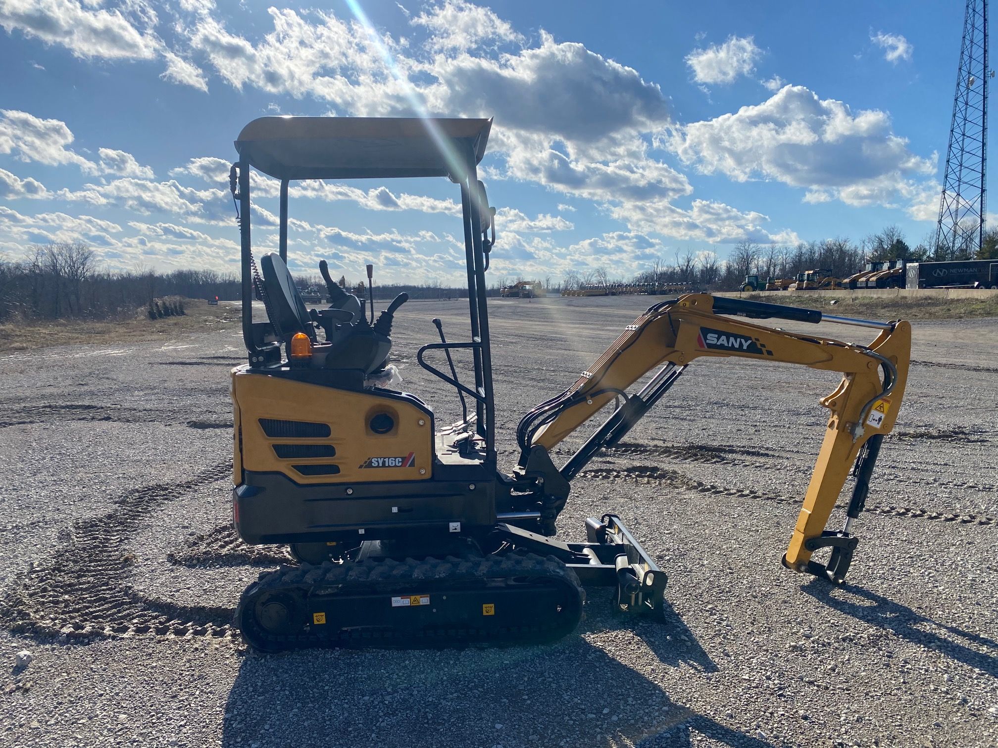 2022 SANY SY16C Photo 6 Thumbnail