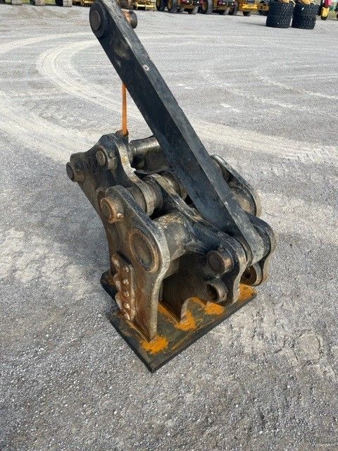 CONCRETE PULVERIZER Photo 2 Thumbnail