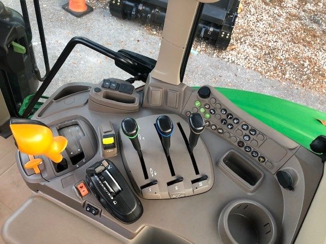 2021 JOHN DEERE 6155M Photo 9 Thumbnail