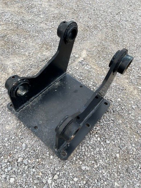 SY80U MOUNT BRACKET FOR 41" HIGH INERTIA MULCHER Photo 3 Thumbnail