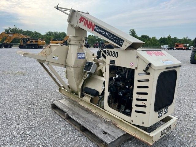 FINN B70RH-39 SKID MOUNT STRAW BLOWER Photo 2 Thumbnail