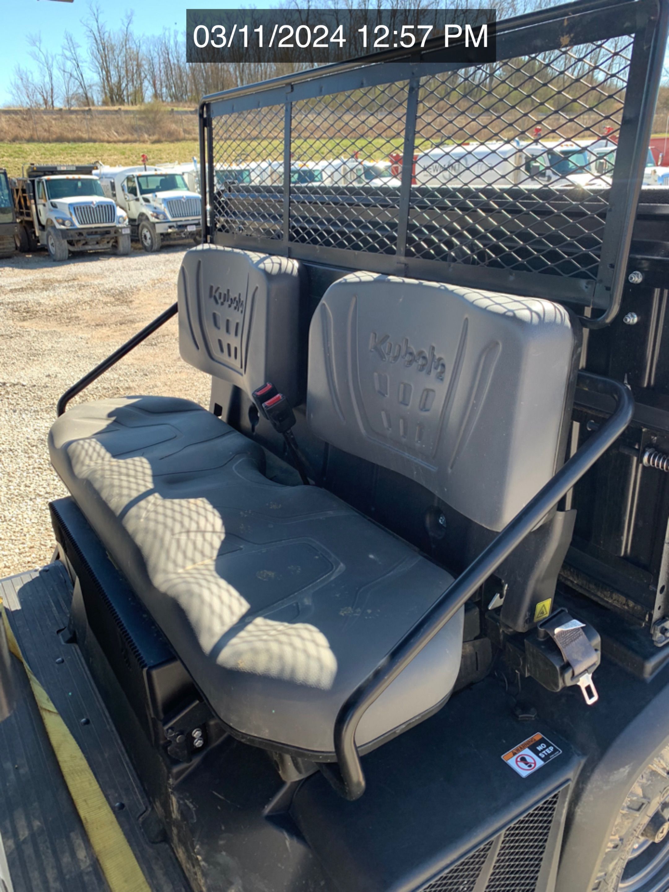 2023 KUBOTA RTV-X1140 Photo 7 Thumbnail