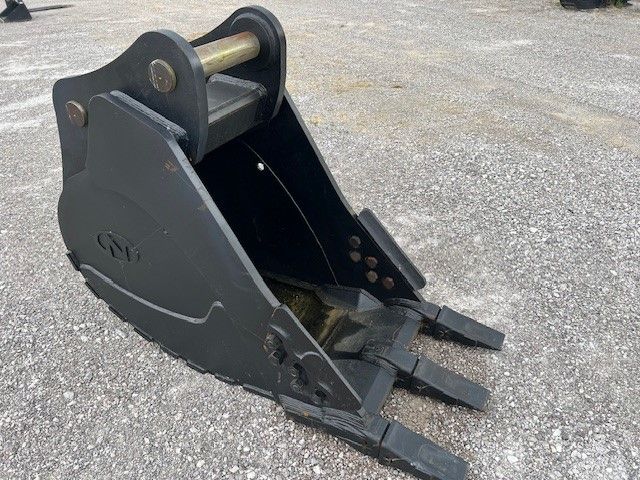 36" BUCKET FOR SY500H Photo 3 Thumbnail