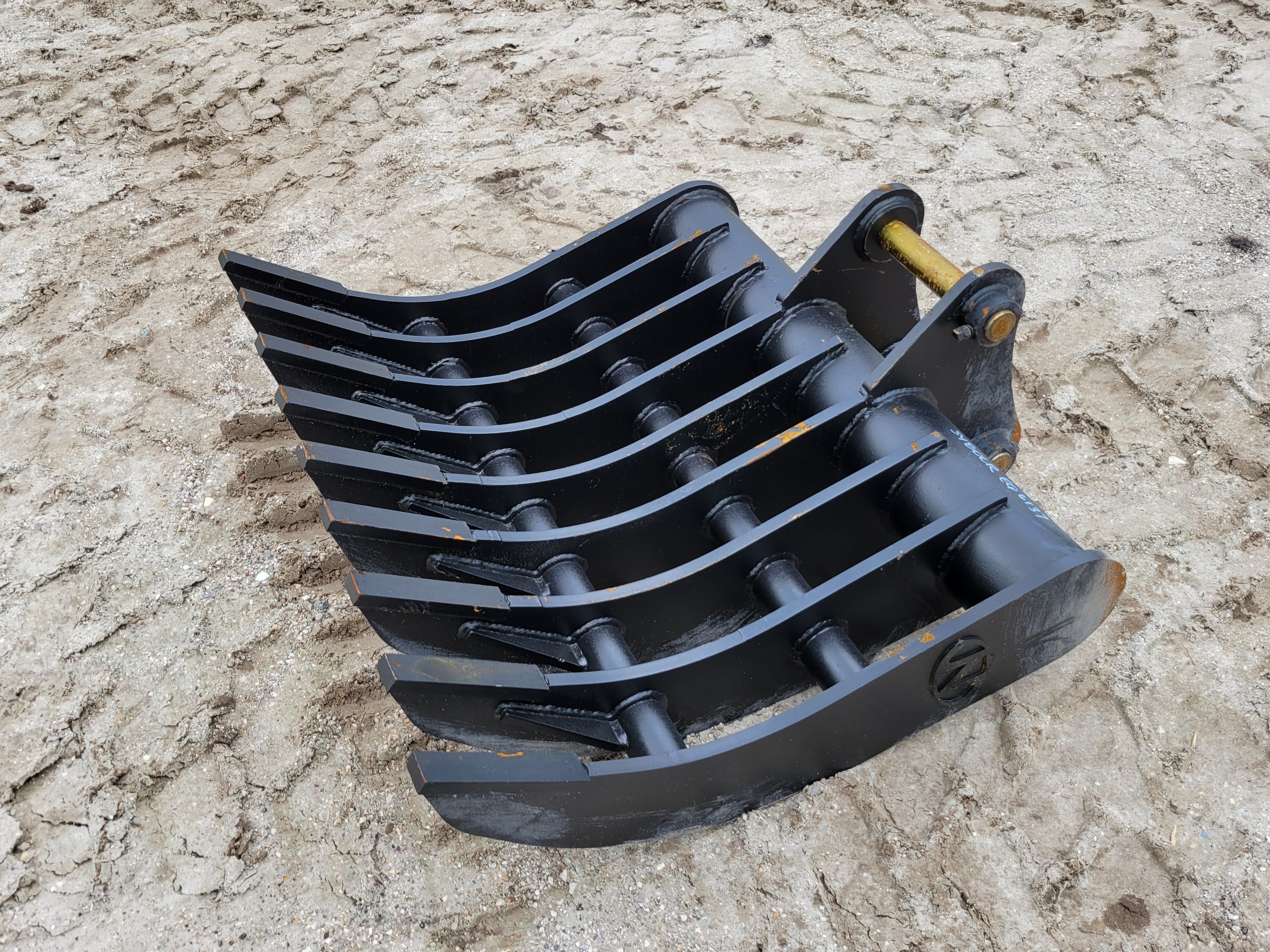 42" LANDSCAPE RAKE FOR SY80U Photo 2 Thumbnail