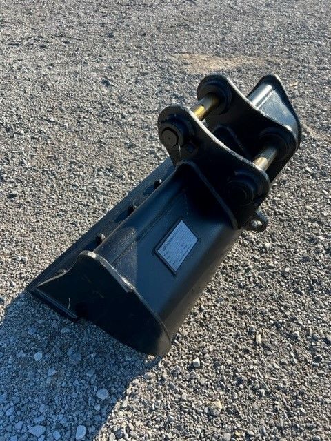 36" EXCAVATOR DITCH CLEANING BUCKET 40MM PIN Photo 2 Thumbnail