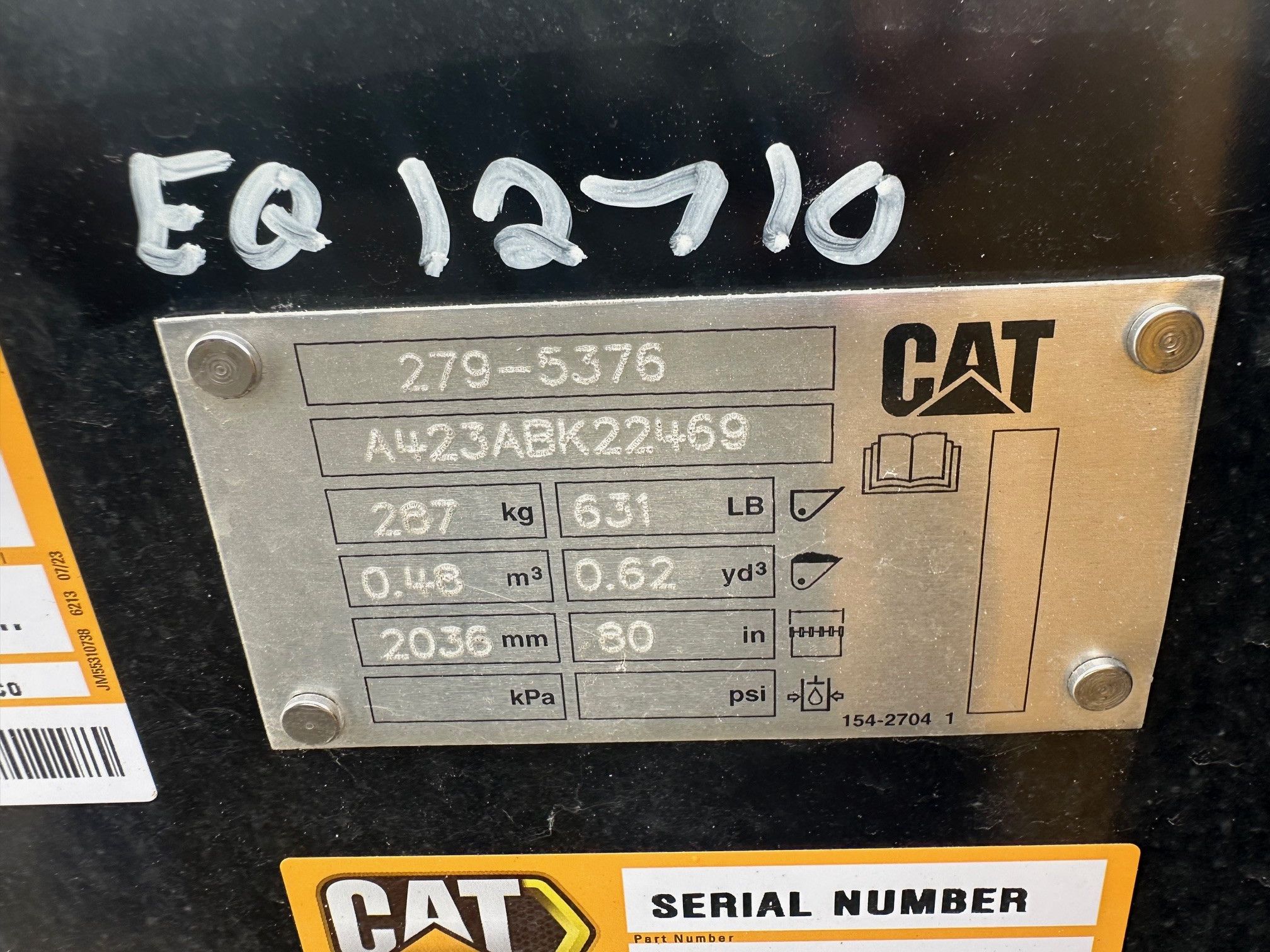 CAT 299D3 80" Skid Steer Bucket Photo 5 Thumbnail