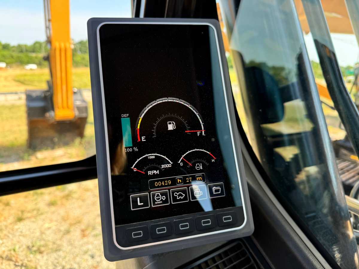 2022 SANY SANY SY215C EXCAVATOR Photo 1