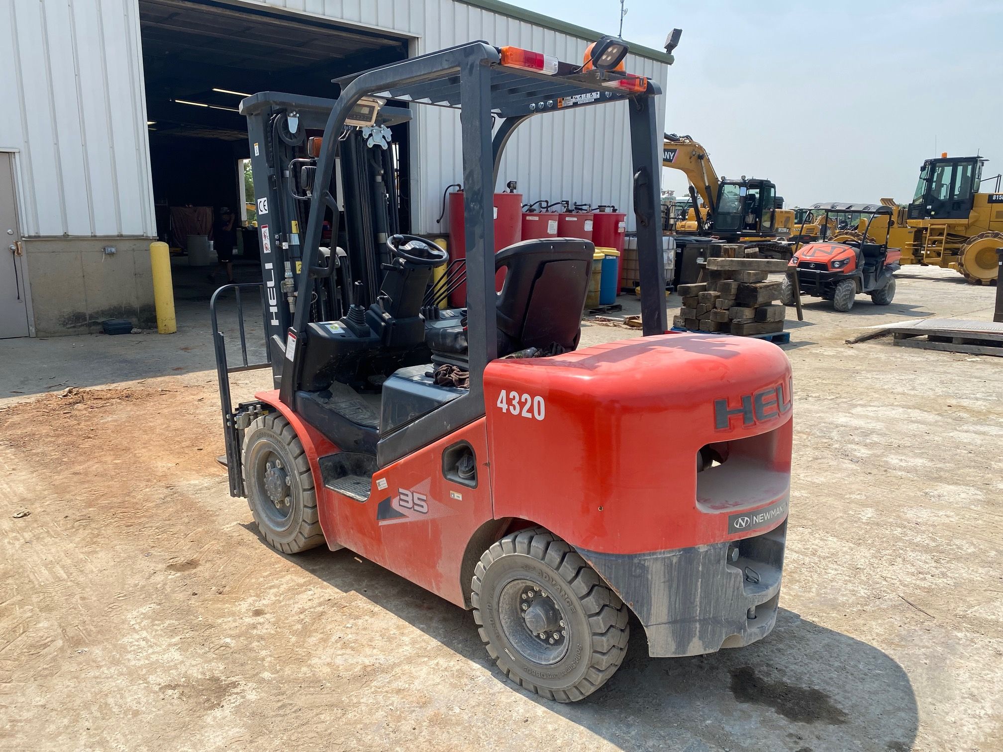 2022 HELI CPCD35KU Photo 2 Thumbnail