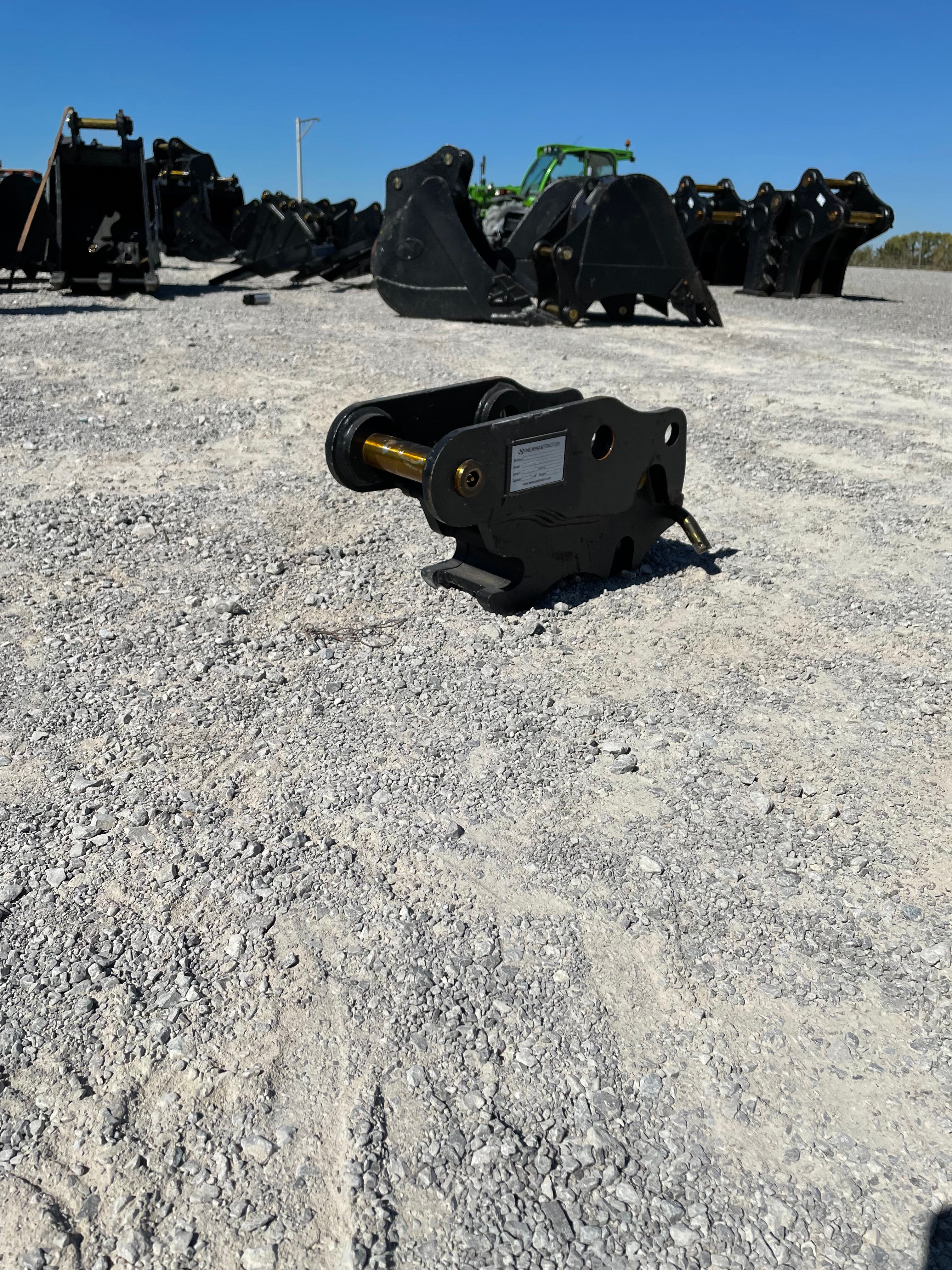 MANUAL QUICK COUPLER FOR SY50U Photo 2 Thumbnail