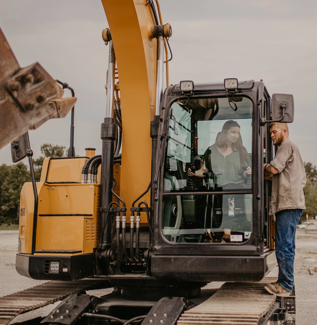 Newman Tractor Image