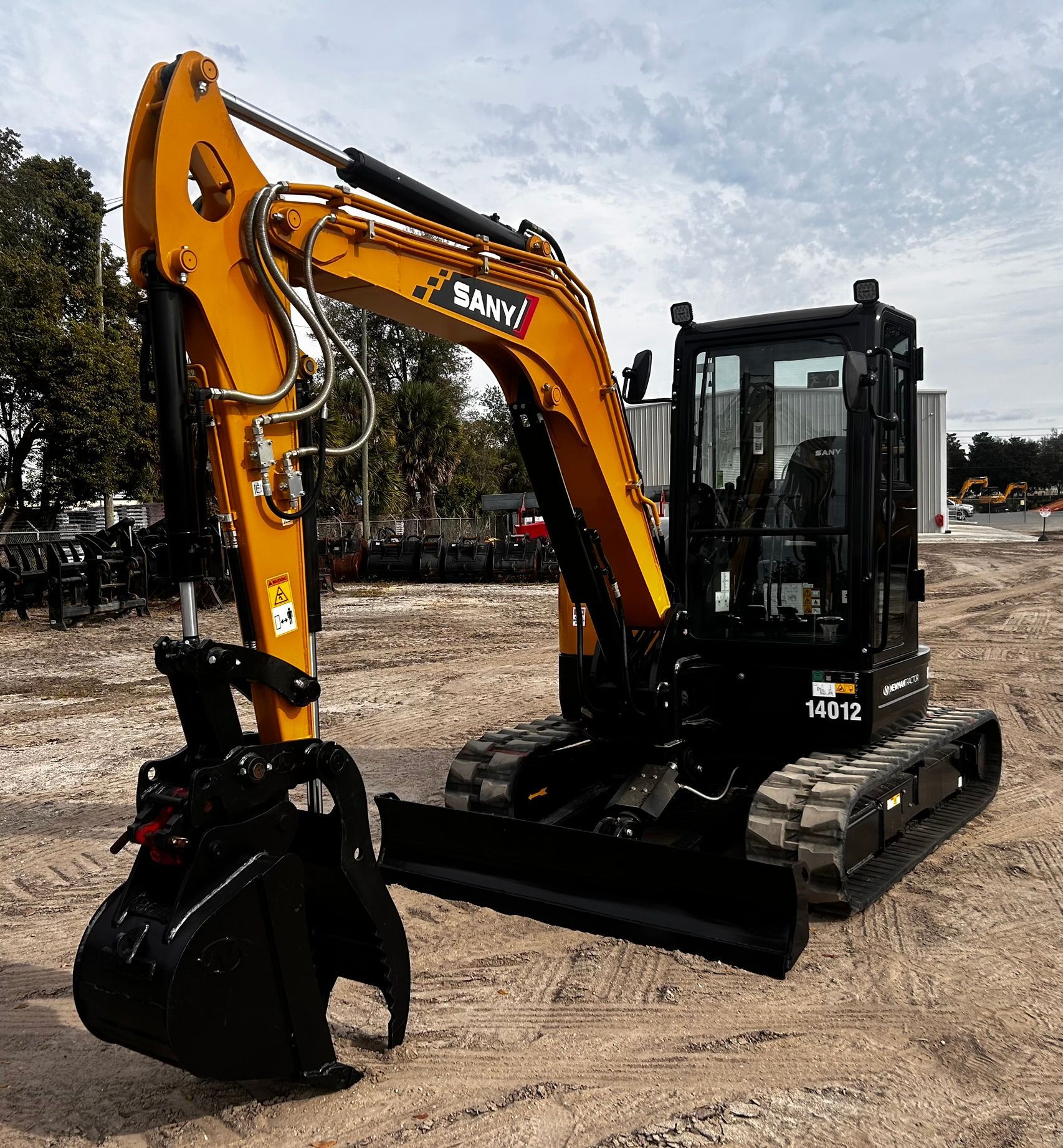 2025 SANY SANY SY50U EXCAVATOR Photo 1