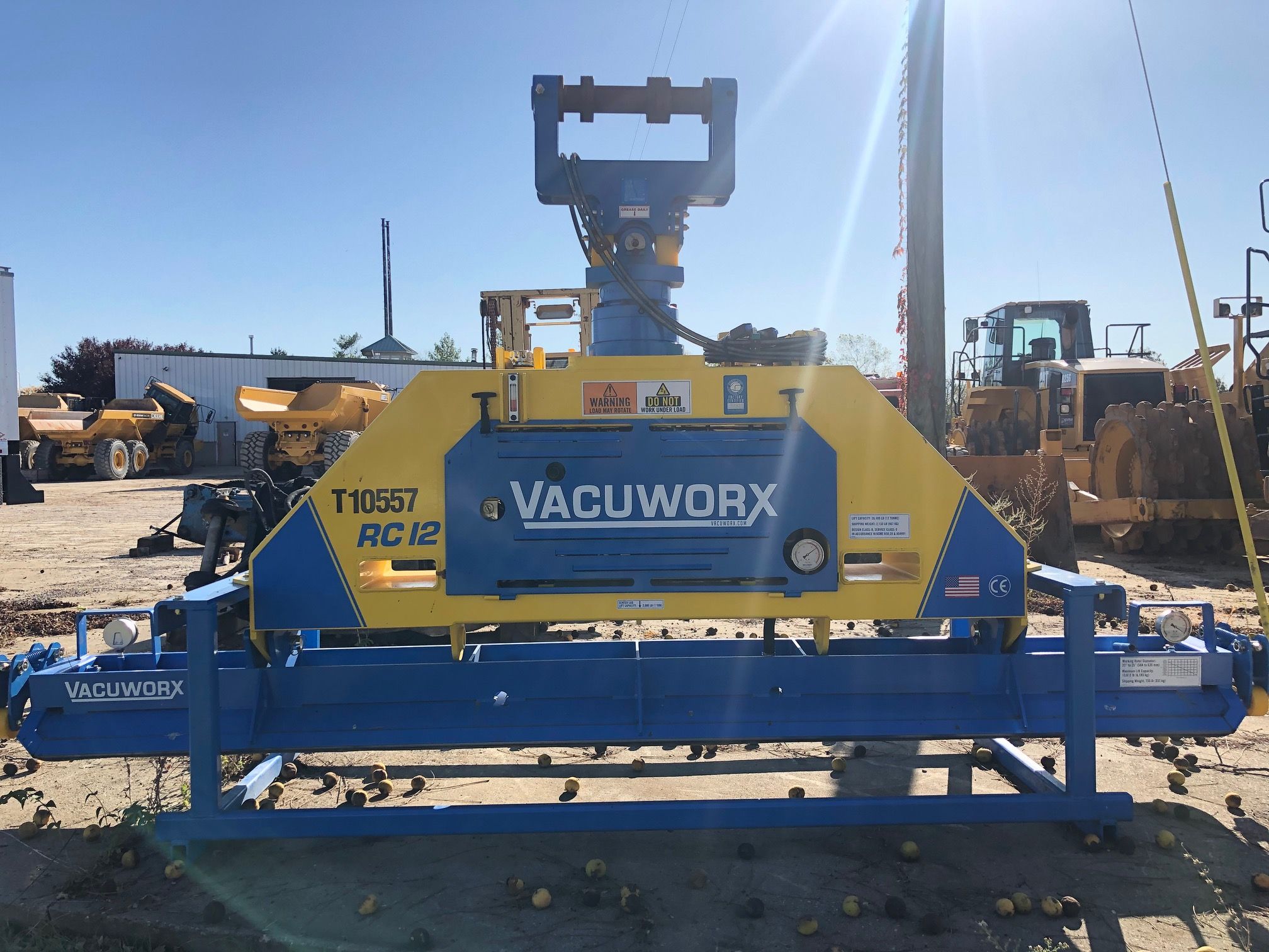 2019 VACUWORX RC12 VACUUM LIFTER FOR CAT 336 Photo 4 Thumbnail