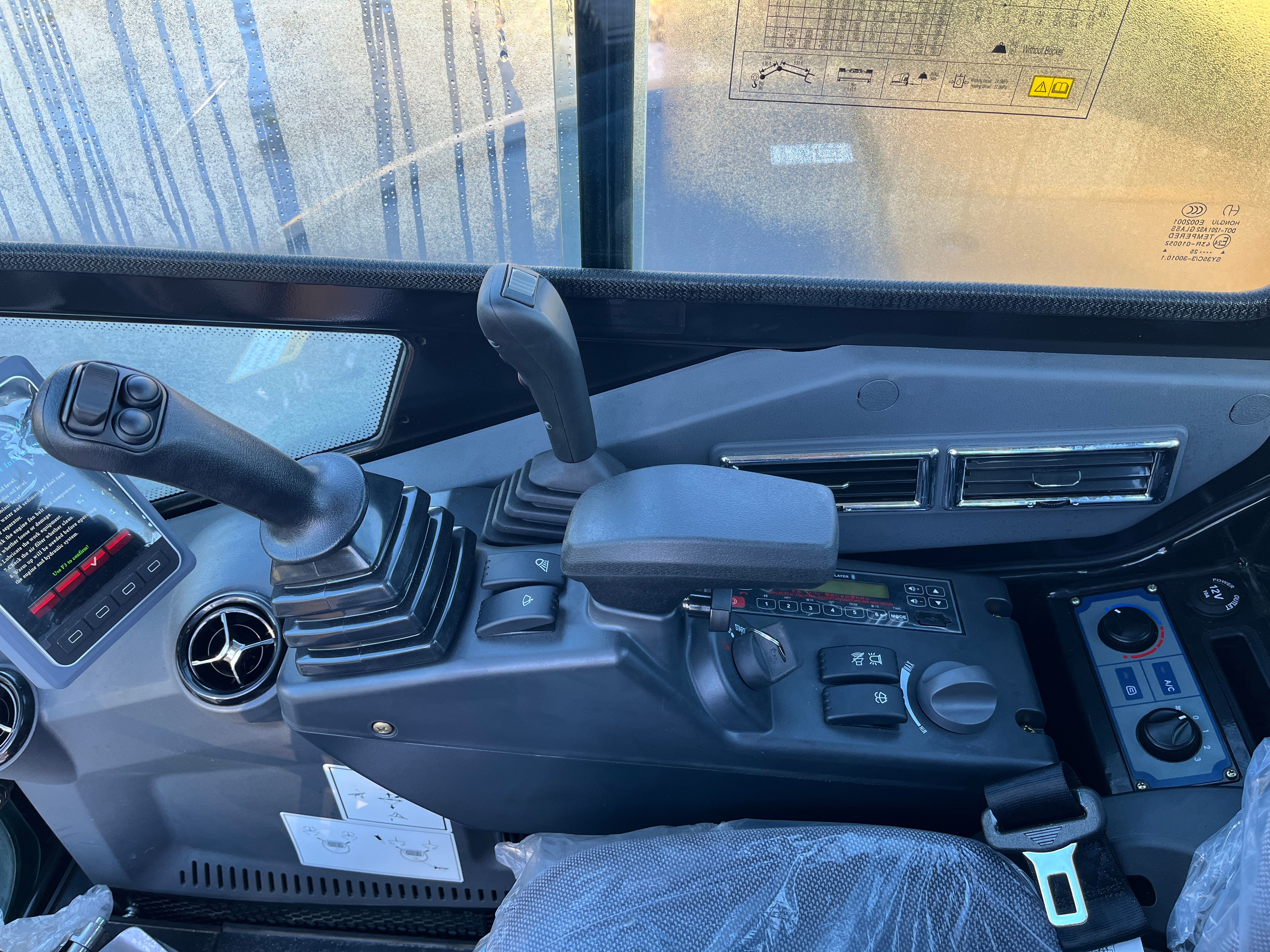 2025 SANY SY50U Photo 10 Thumbnail