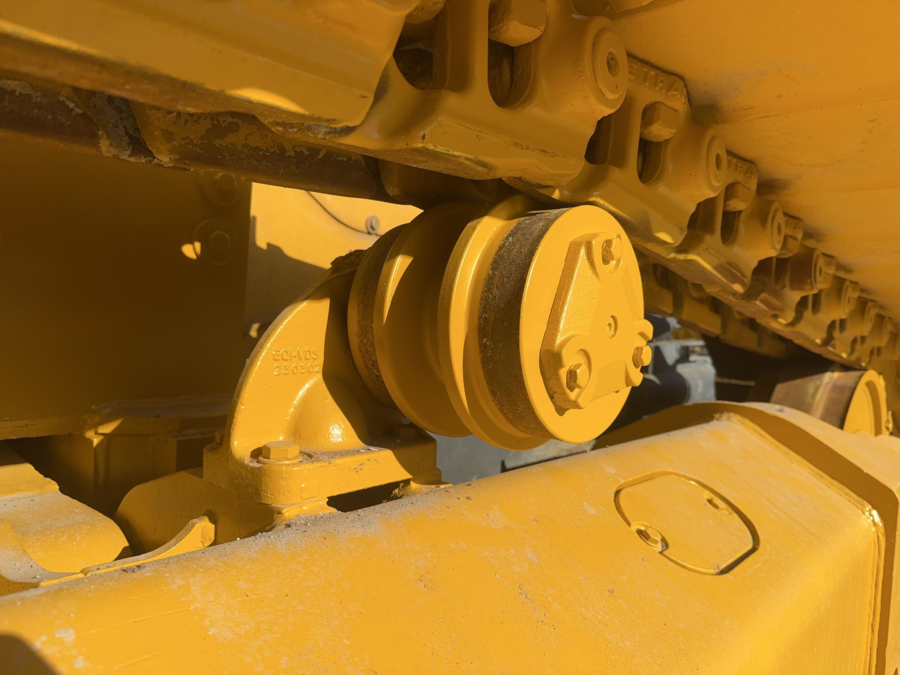 2023 JOHN DEERE 850L WLT Photo 18 Thumbnail