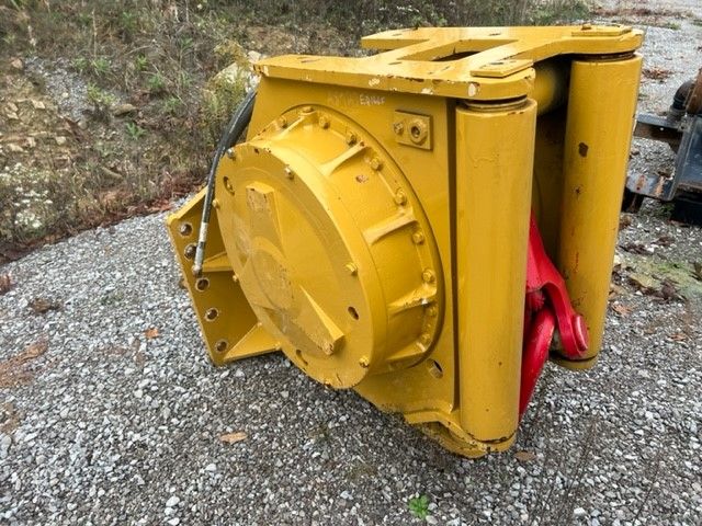 WINCH FOR D6R Photo 1 Thumbnail