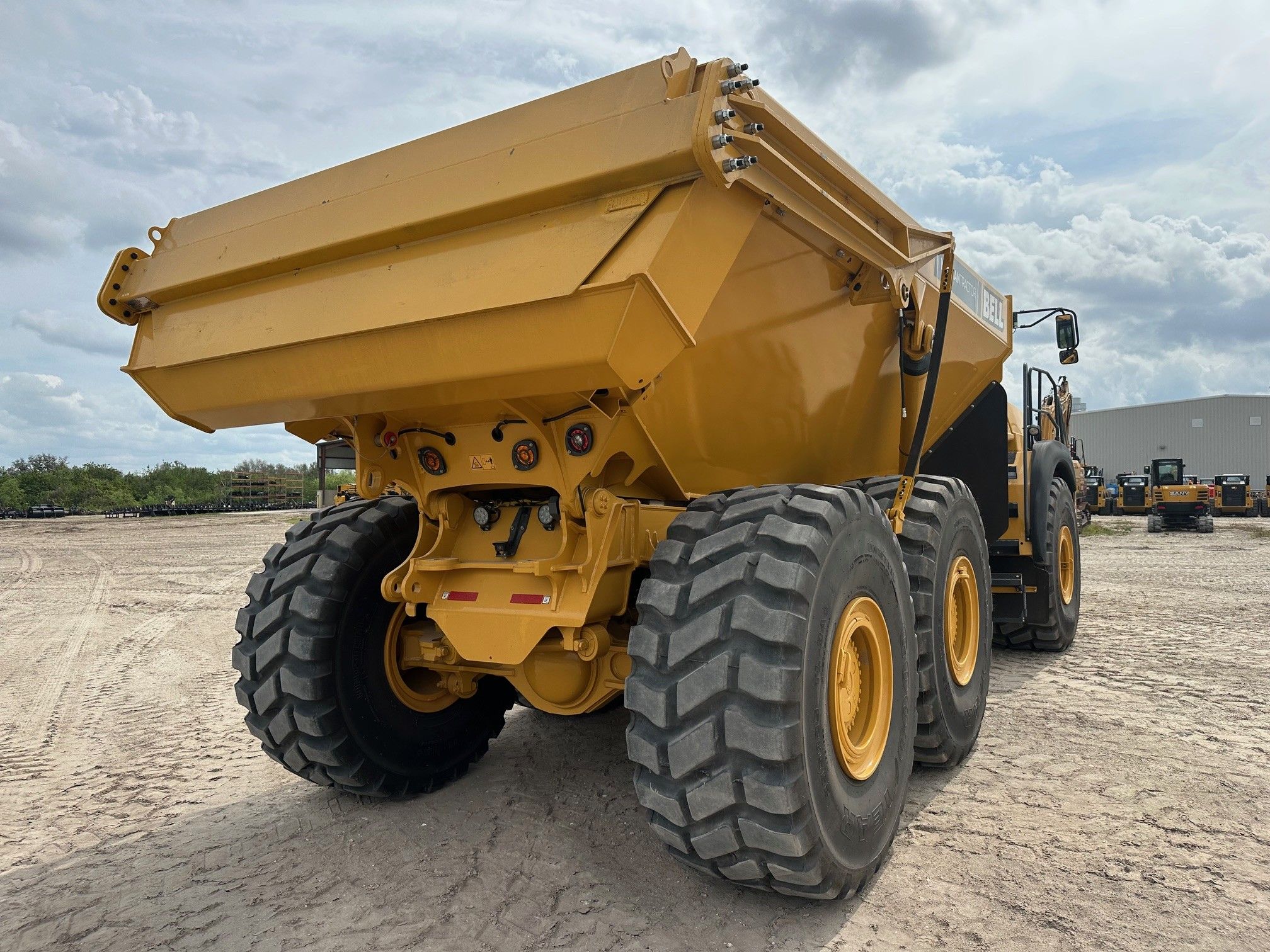 2025 BELL B45E Photo 4 Thumbnail