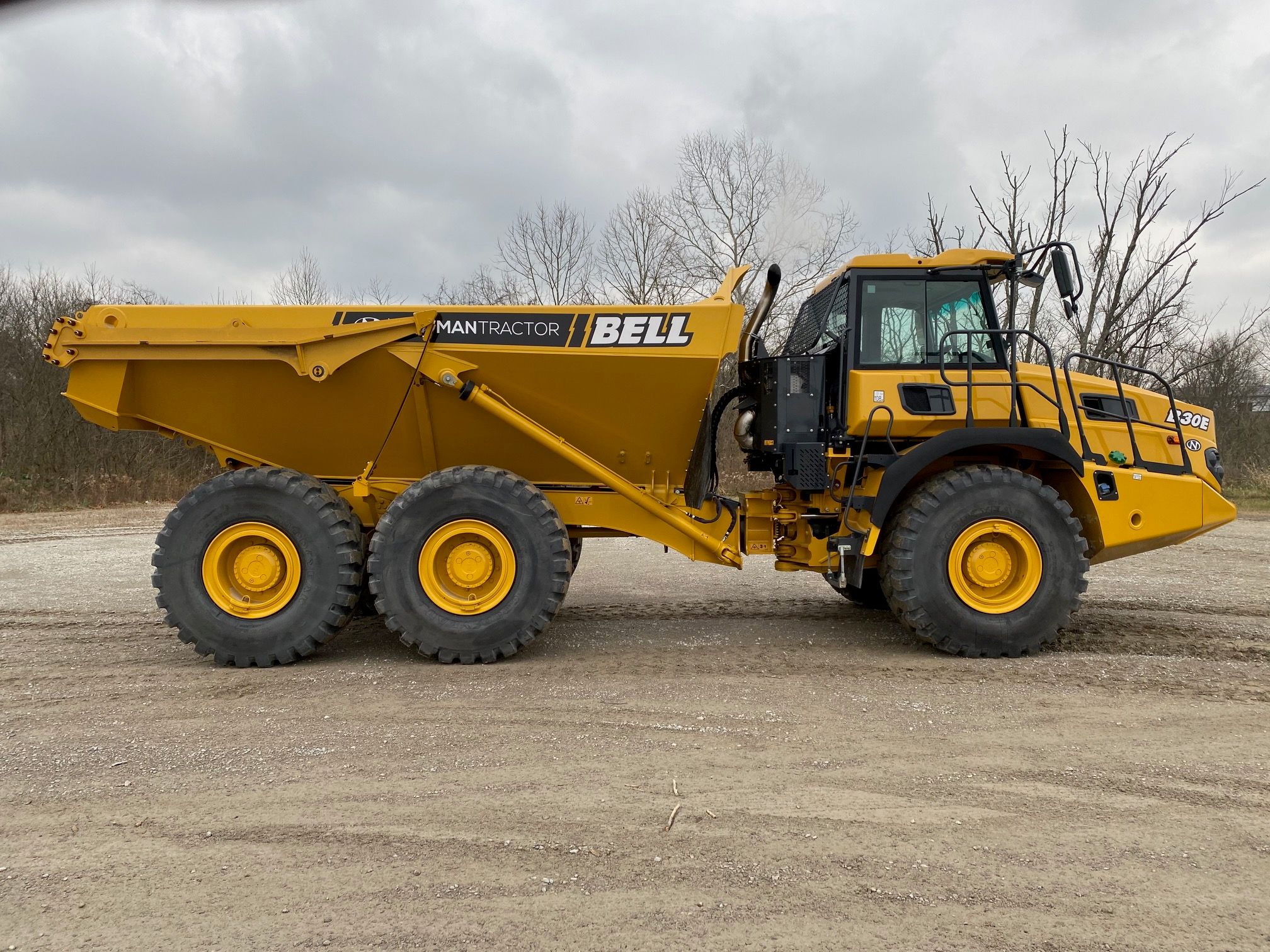 2020 BELL B30E Photo 6 Thumbnail