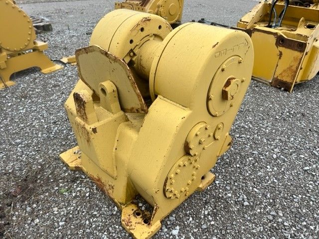 WINCH FOR 850J WLT Photo 1 Thumbnail