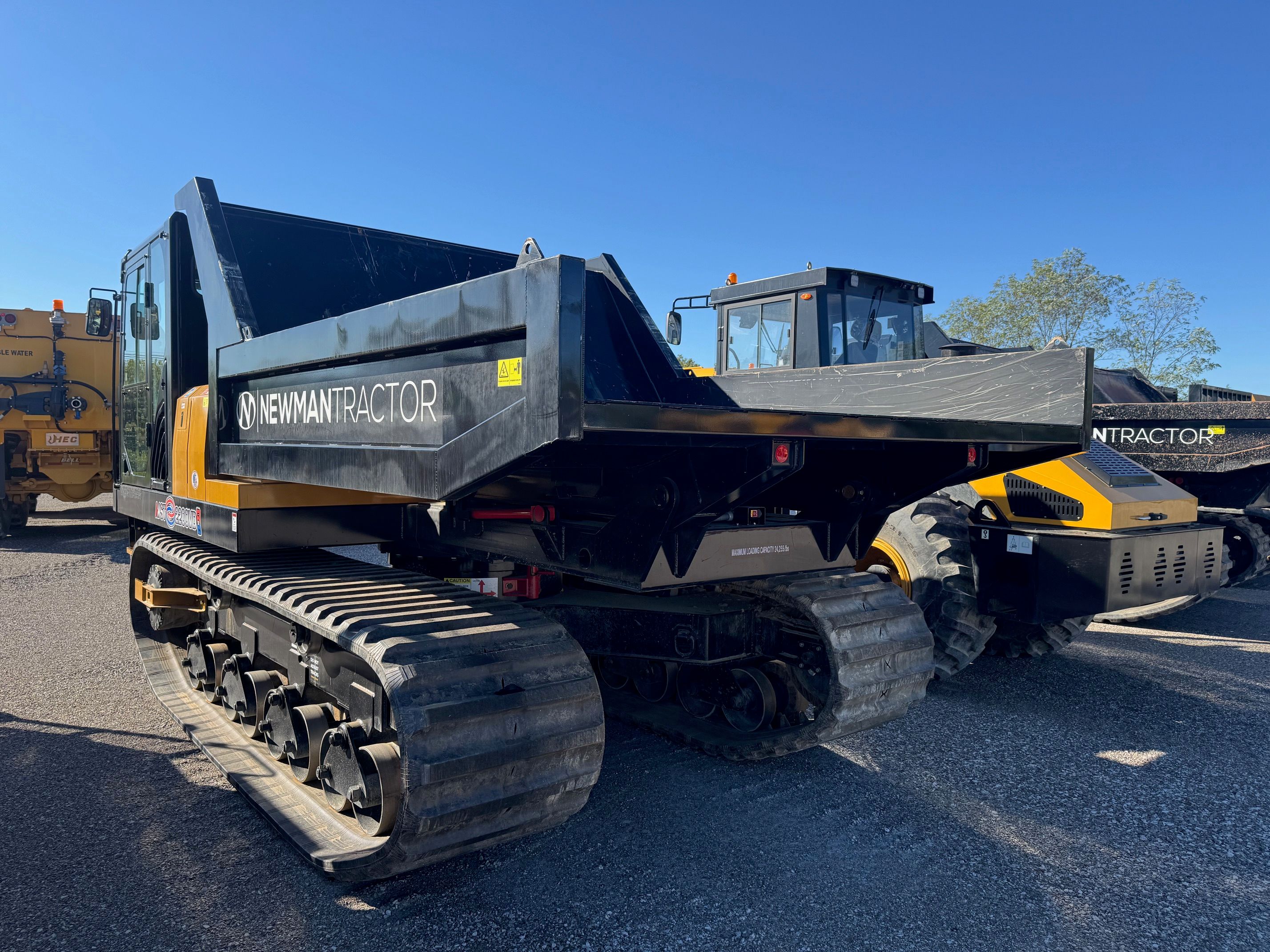 2025 MOROOKA MST 2200VDR Photo 2 Thumbnail