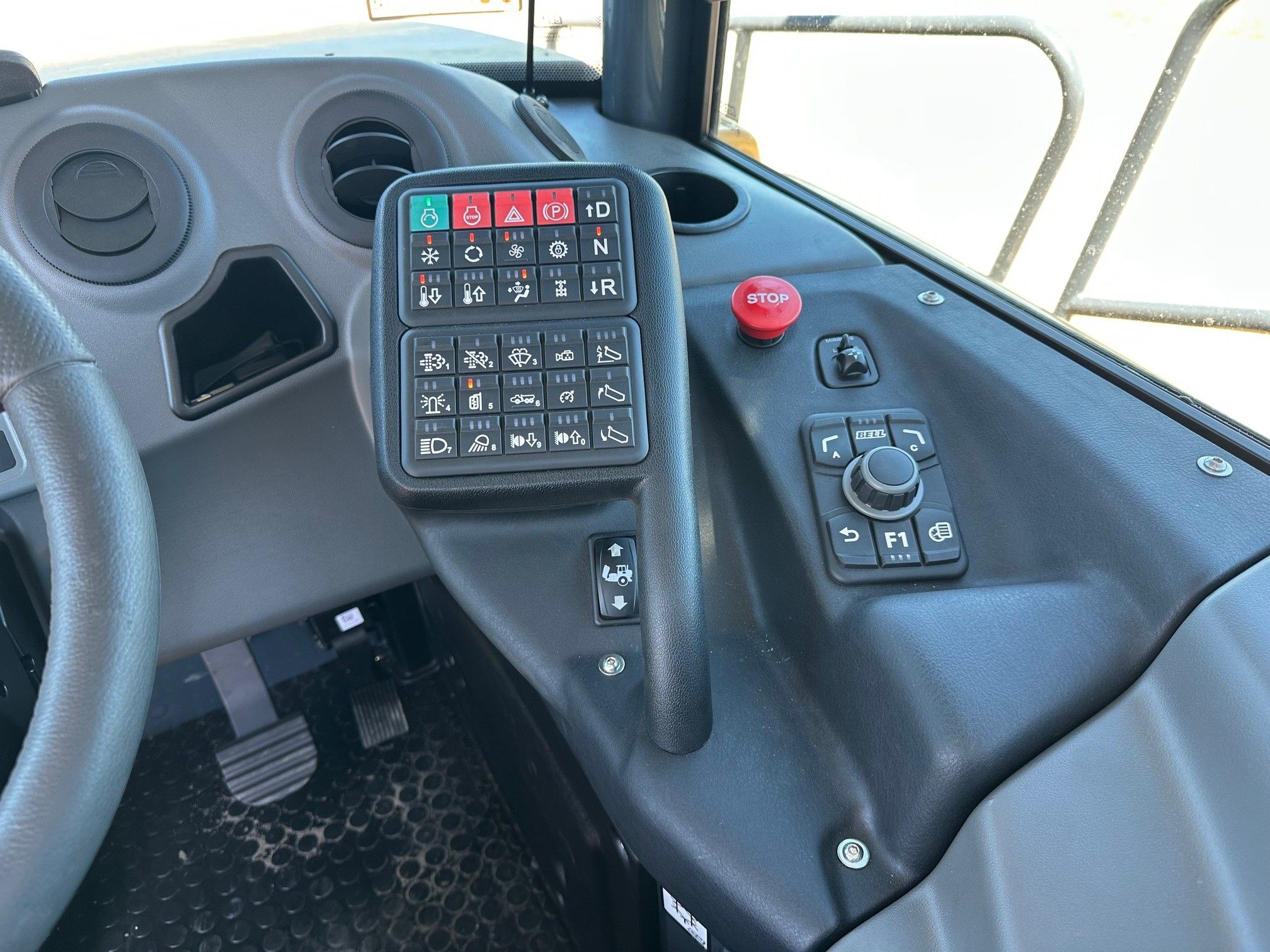 2025 BELL B45E Photo 9 Thumbnail