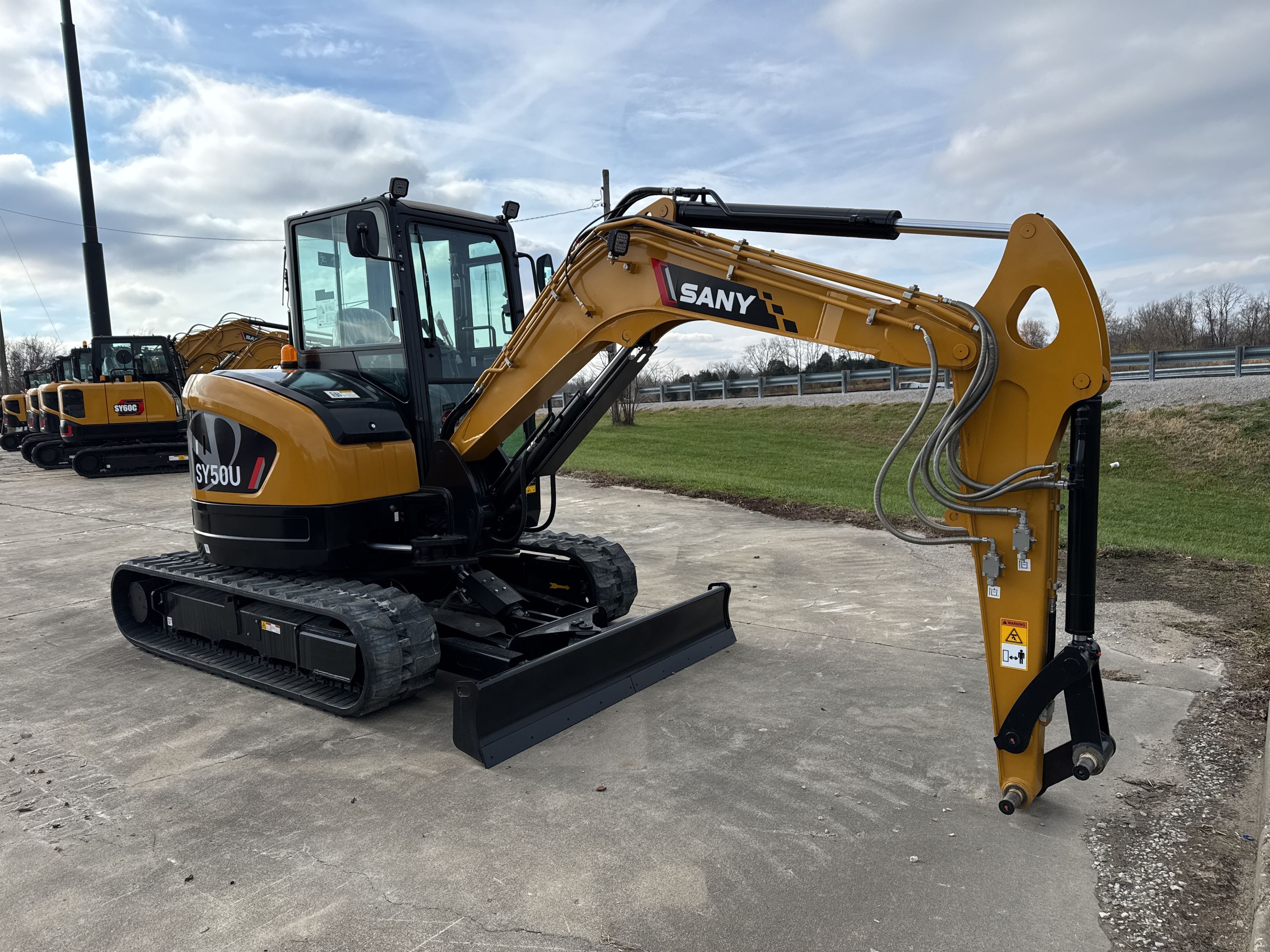 2025 SANY SY50U Photo 7 Thumbnail