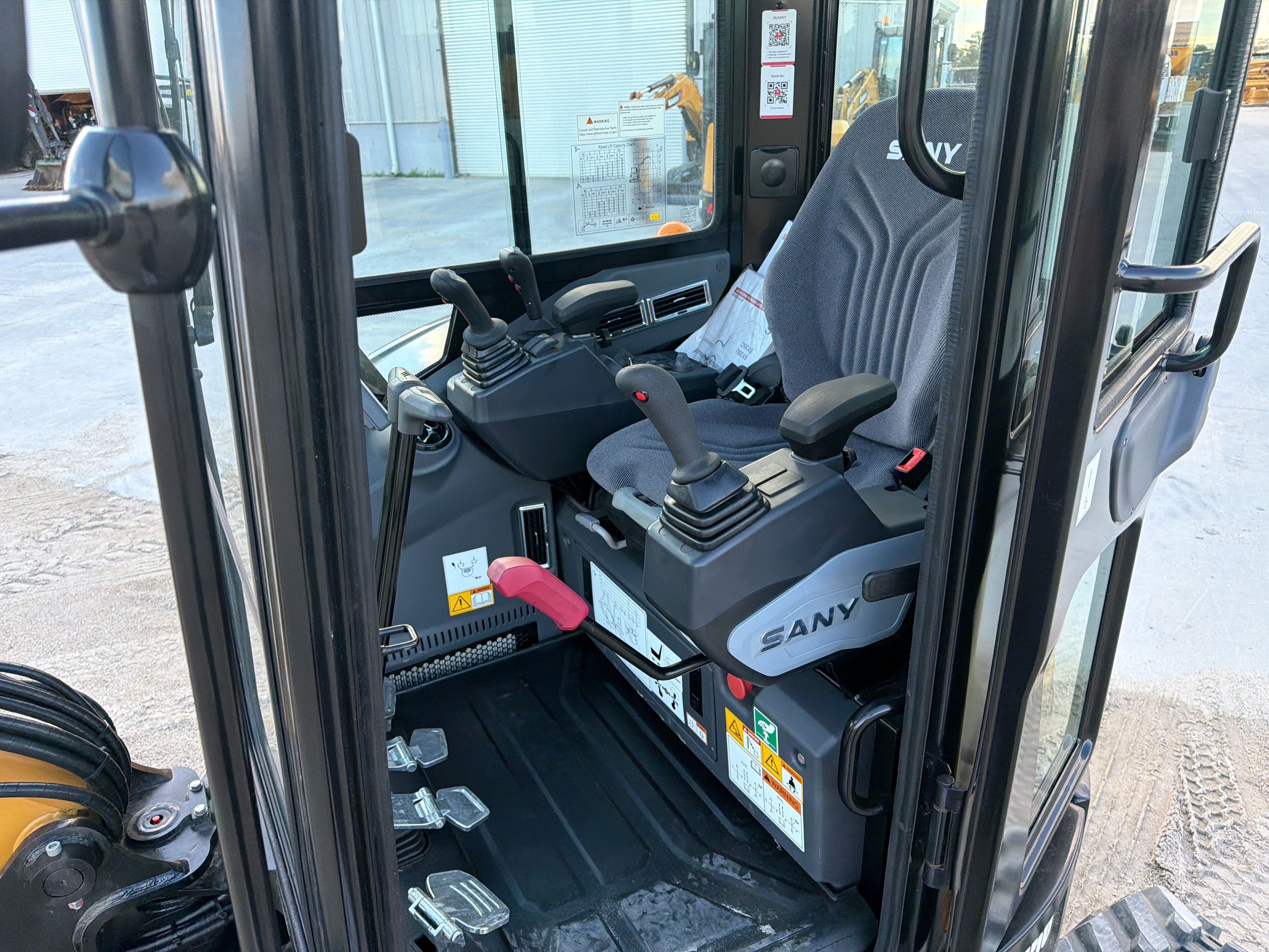 Equipment Photo - EQ14198 Thumbnail