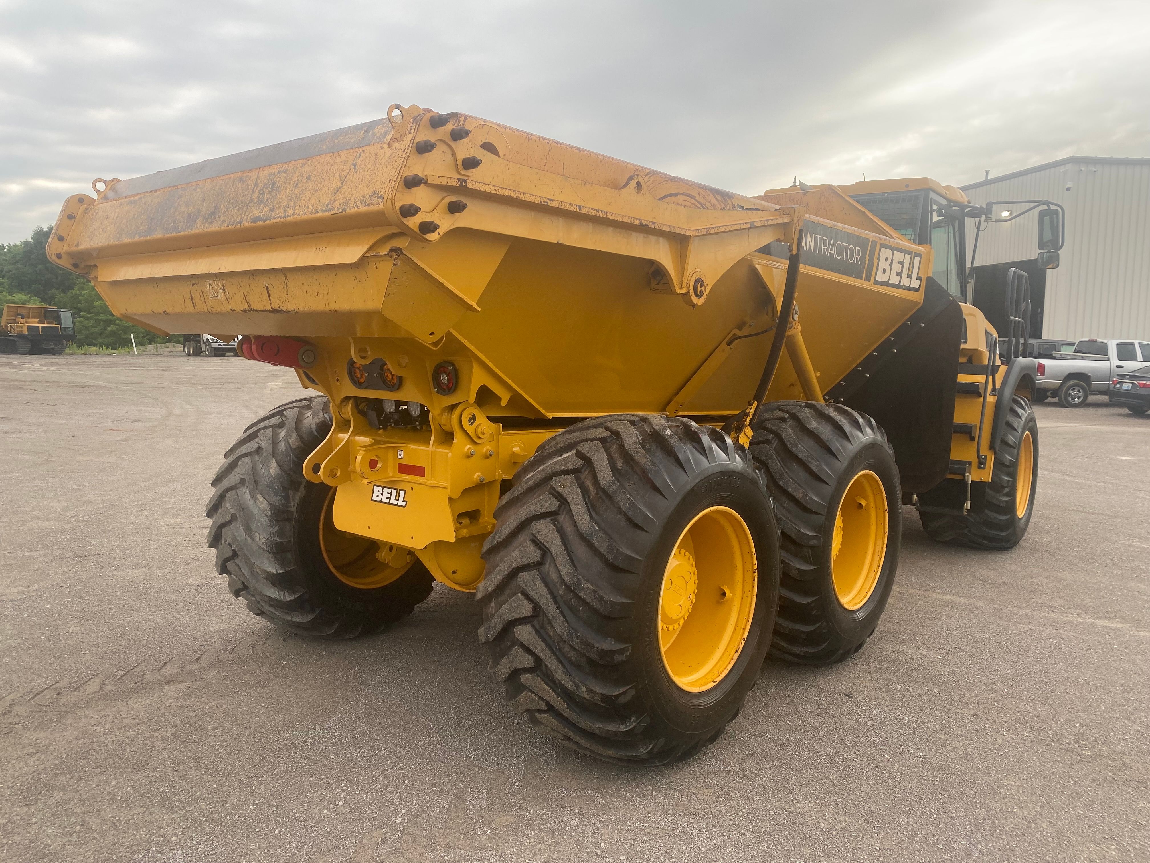 2021 BELL B20E Photo 5 Thumbnail