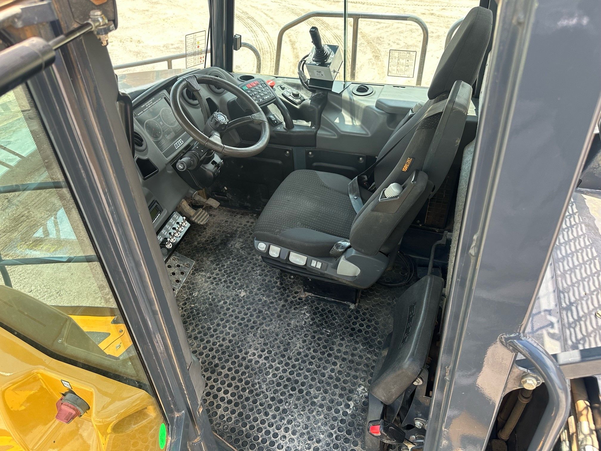 2021 BELL B45E Photo 7 Thumbnail