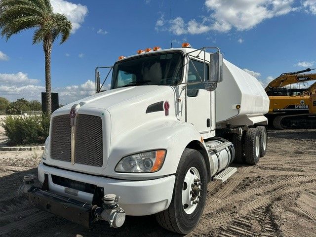 2020 KENWORTH T370 WATER Photo 1 Thumbnail