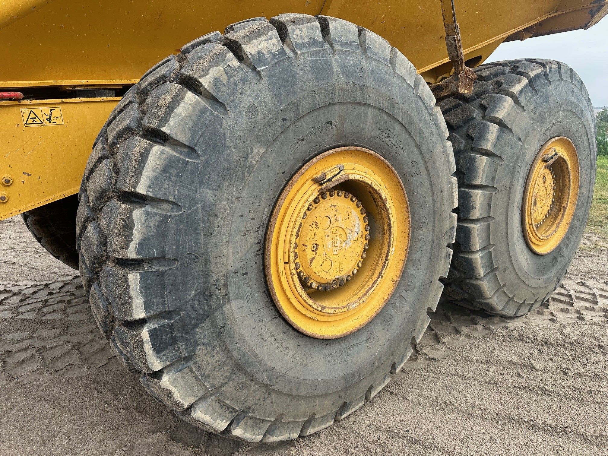 2019 BELL B45E Photo 11 Thumbnail