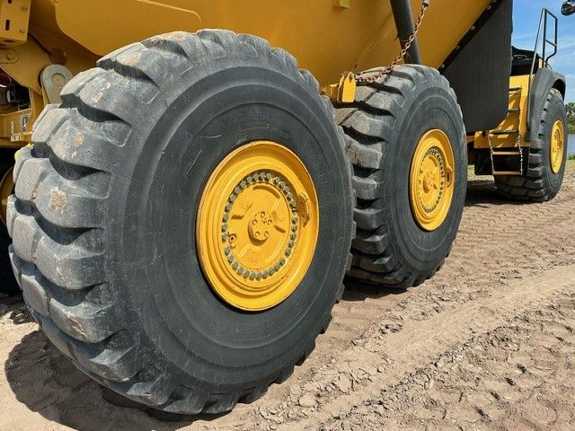 2020 JOHN DEERE 410E Photo 13 Thumbnail