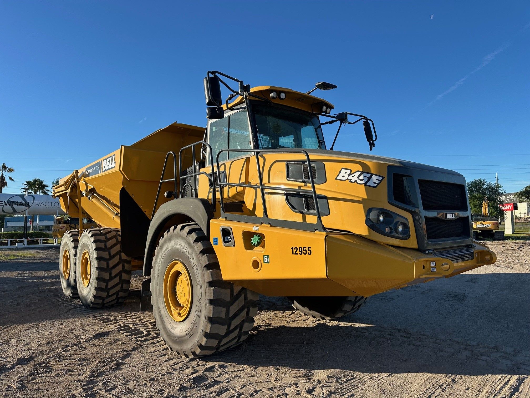 2025 BELL B45E Photo 6 Thumbnail