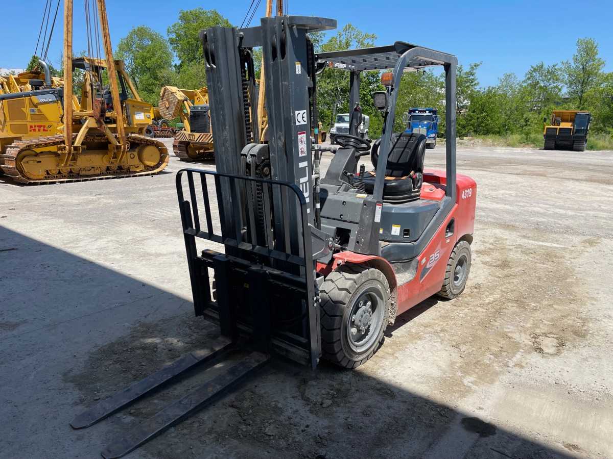 2022 HELI HELI CPCD35KU FORKLIFT Photo 1